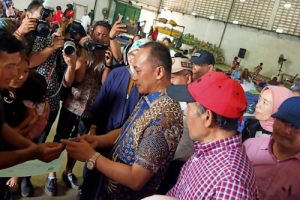 Dirjen Dukcapil Kemdagri Pantau Cetak KTP Khusus Korban Banjir di Tangerang