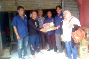 PWI Kota Tangerang Salurkan Bantuan Ke Korban Banjir