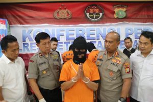 Raja Fiktif ‘King of The King’ Ditangkap Polisi