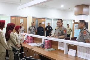 Kunker ke RS.Bhayangkara Banten, Kapolda: Jadikan Tugas Kesehatan Sebagai Ibadah