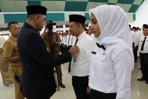 Bupati Tangerang Ambil Sumpah/Janji 340 PNS