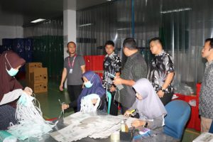 Ditreskrimsus Polda Banten Gerebek Pabrik Produksi Masker Diduga Ilegal