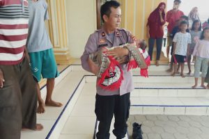 Bayi Merah Ditemukan di Masjid Ciwedus