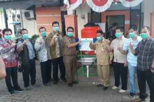 Putus Rantai Covid-19, FT Untirta Ciptakan Wastafel Portabel