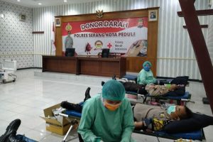 Stok Darah PMI Kabupaten Serang Berkurang, Personel Polres Serang Kota Donorkan Darah