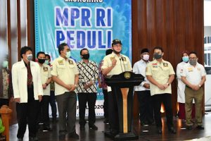 Bamsoet Donasi Tiga Bulan Gaji di MPR RI Peduli Covid-19