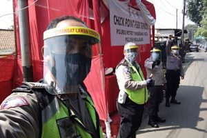Hari Kedua PSBB di Neglasari, Personil Gabungan Dikerahkan di Chek Point
