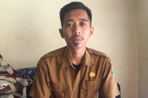 Sekdes Cirarab Pusing Carut Marut Data Bansos Covid-19