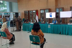 Pemkot Tangsel Terima Bantuan APD