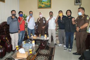 Kejari dan PWI Cilegon Dorong Instansi Terbuka Soal Informasi Publik