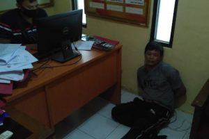 Polsek Baros Serahkan Pelaku Pencurian HP ke Polsek Curug