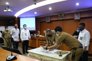 Kementerian PUPR Serahkan Aset Jalan Desa Kohod Ke Pemkab Tangerang