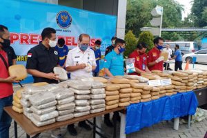BNNP Banten Gagalkan Penyelundupan Narkoba Seberat 298 Kg