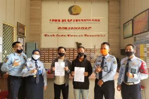 LPKA Kelas I Tangerang Kembali Keluarkan Dua Anak Binaan