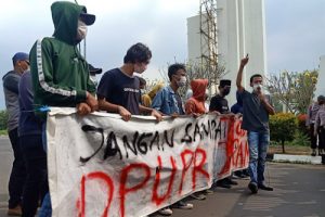 GBB Demo Kantor Gubernur dan DPRD Banten