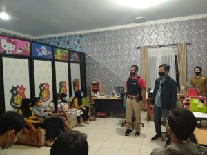 Enam Pasangan Bukan Suami Istri Diamankan dari Kamar Hotel