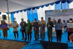 Nelayan dan Petani Kota Serang Terima Bantuan dari DPR dan KKP