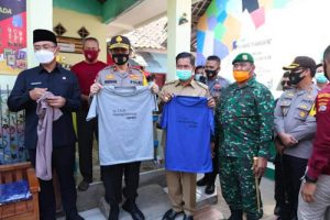 Wali Kota Serang, Wakapolda, Wagub dan Korem Tinjau Kampung Tangguh di Walantaka