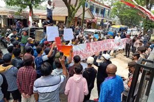 Warga Pantura Demo BPN Kabupaten Tangerang