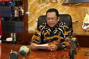 Bamsoet Minta Pemerintah Gerak Cepat Amankan Bahan Baku Vaksin Corona