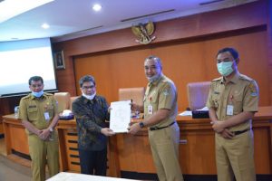 Bupati Tangerang Tandatangani Komitmen Percepatan Proses Penyelesaian Ganti Kerugian Daerah