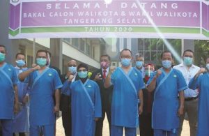 Azizah dan Muhammad Telat Datang Pemeriksaan Kesehatan Molor