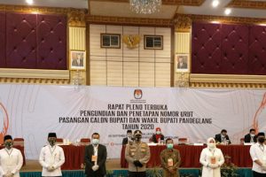 TNI- Polri Amankan Pengambilan Nomor Urut Pilkada Pandeglang