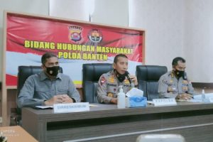 Polda Banten Amankan 14 Orang dalam Aksi Unjuk Rasa Mahasiswa Depan UIN