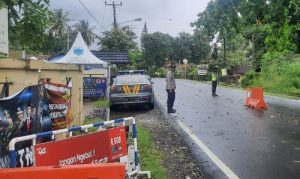 Pantai Anyer dan Carita Lengang Polisi Tetap Lakukan Pengamanan