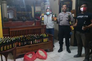 Operasi Cipkon Polsek Kasemen Amankan Ratusan Botol Miras