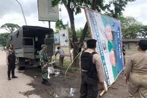 Masa Tenang, Polres Cilegon dan Bawaslu Tertibkan APK