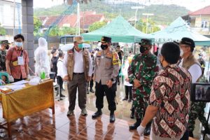 Kapolda, Pangdam dan Wagub Banten Tinjau TPS di Kabupaten Serang