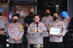 Polri Buka Hotline Untuk Kasus Penembakan Anggota FPI