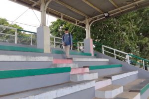 Dispora Kota Tangerang Semprotkan Disinfektan ke Stadion dan GOR
