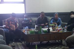 Warga Gusuran Proyek JORR II Tangerang Temui Wakil Rakyat