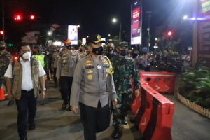 Kapolda, Danrem 064/MY dan Sekda Banten Cek Pos Pam Kota Serang