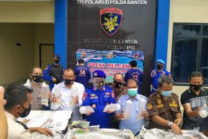 Ditpolairud Polda Banten Gagalkan Penyeludupan Bibit Lobster