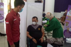 Personel, ASN, dan PHL Polresta Tangerang Divaksin Covid-19