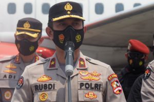 Terduga Teroris dari Jatim Tiba di Jakarta