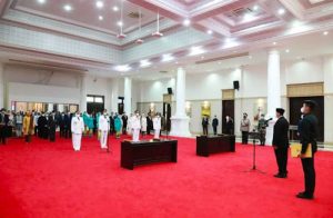 Gubernur Lantik Bupati Pandeglang dan Wali Kota Tangerang Selatan