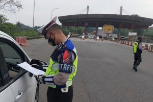 Hari Pertama Operasi Ketupat Maung 2021, Puluhan Kendaraan Diputar Balik