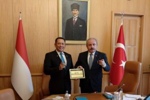 Ketua MPR RI dan Ketua Parlemen Turki Minta PBB Keluarkan Resolusi Hentikan Agresi Israel ke Palestina