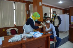 Pemkab Serang Sudah Vaksinasi 900 Lansia