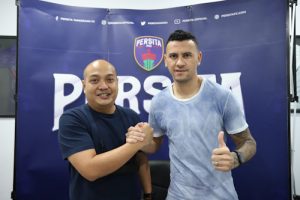 Liga 1 2021, Alex Goncalves Jatuh Hati ke ‘Jersey’ Ungu