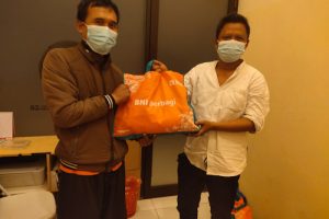 Pengcab JMSI Kota Tangerang Salurkan Sembako ke Jurnalis