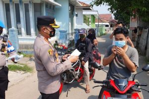 Kapolresta Tangerang Tinjau Posko PPKM Darurat di Kronjo