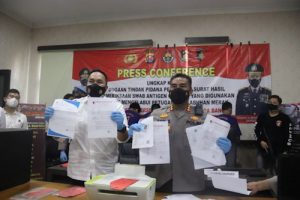 Ditreskrimum Polda Banten Tangkap Lima Tersangka Test Swab Palsu