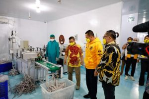 Ketua MPR Dukung Produsen Masker Dalam Negeri