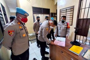 Wakapolresta Tangerang Cek Ruang Tahanan Polsek Cikupa