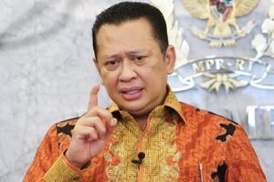 Ketua MPR Desak Pemerintah Berantas Pinjol Ilegal